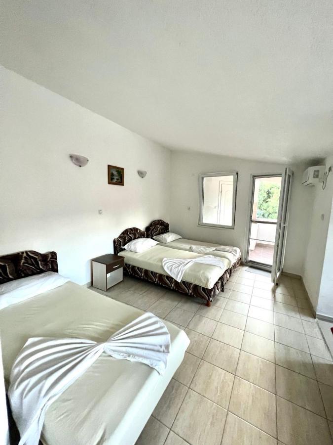 Apartments Vila Fata อุลซิน ภายนอก รูปภาพ