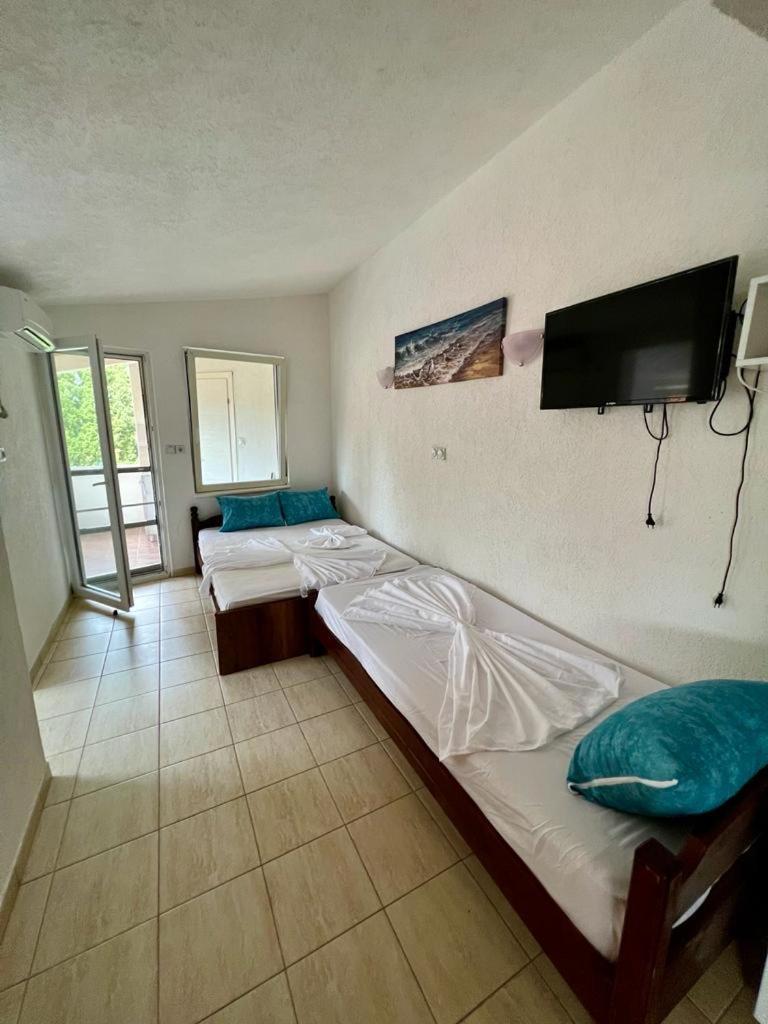 Apartments Vila Fata อุลซิน ภายนอก รูปภาพ